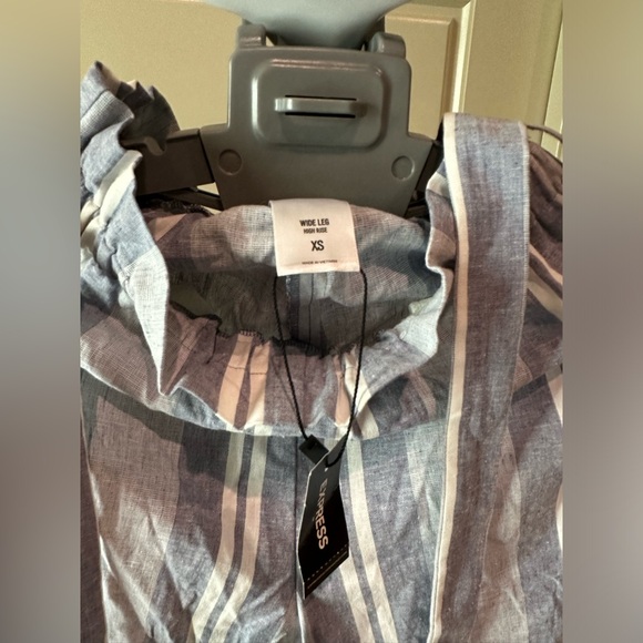 Express Linen pants. Brand new. Size XS - Picture 2 of 3